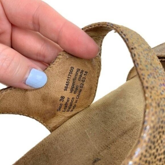 Dansko Sonnet Metallic and Tan Sandals - Picture 4 of 8